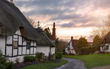 is Apuldram thatch roofing popular